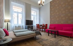 City Center Apartment